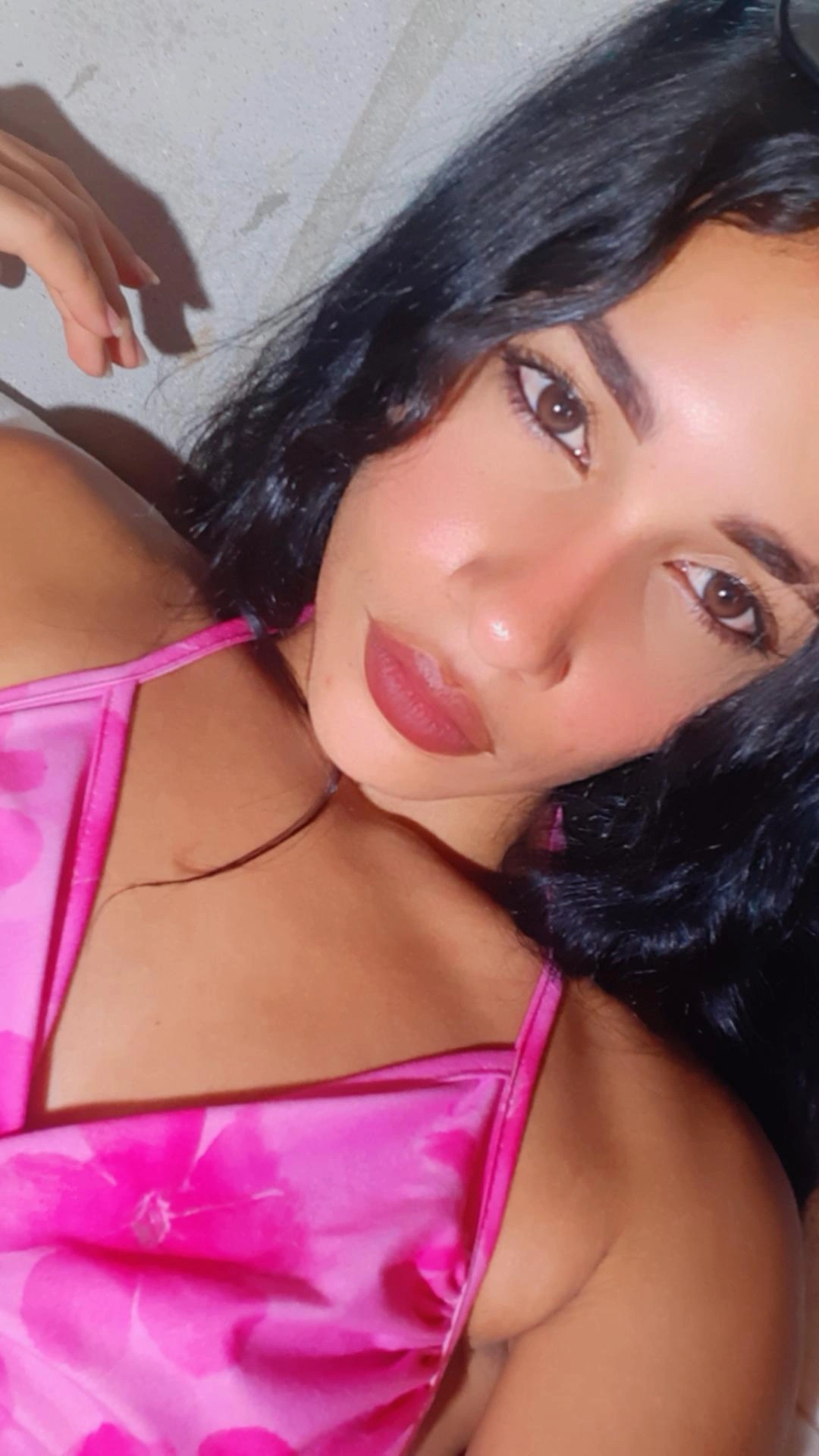 Lianet — online now on 1x1Chat